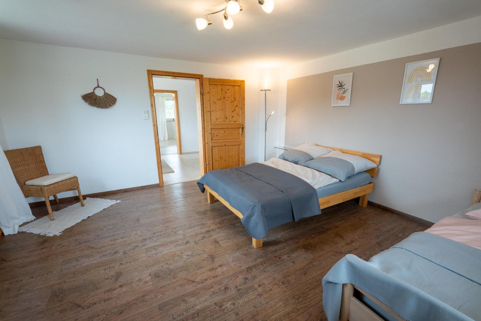 Berghof-Glueck Lägenhet Kaufbeuren Exteriör bild